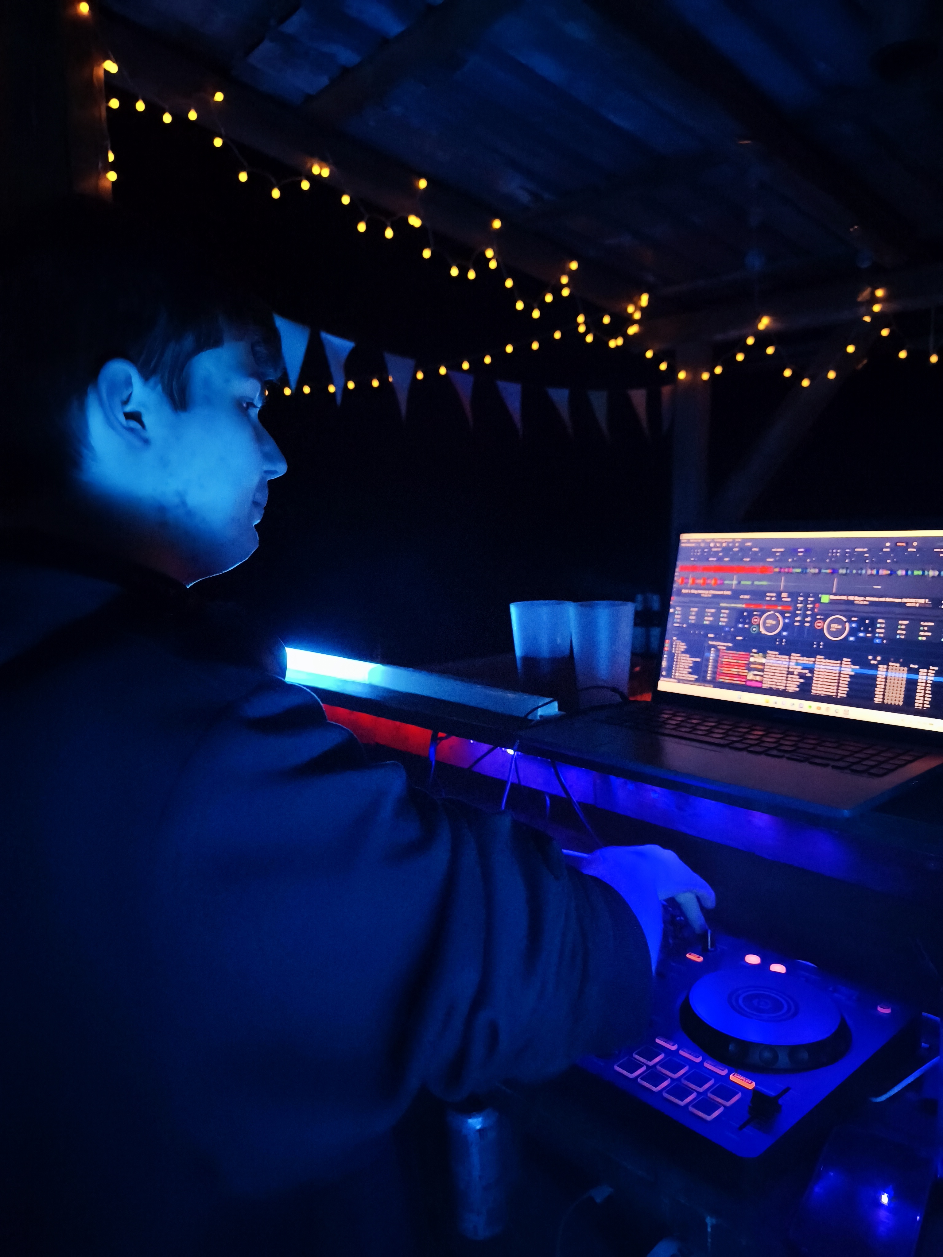 DJ Lory at work
